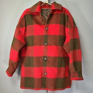 H&M Red & Brown Buffalo Plaid Heavy Shacket Men’s XS/S Quilted Lining Jacket